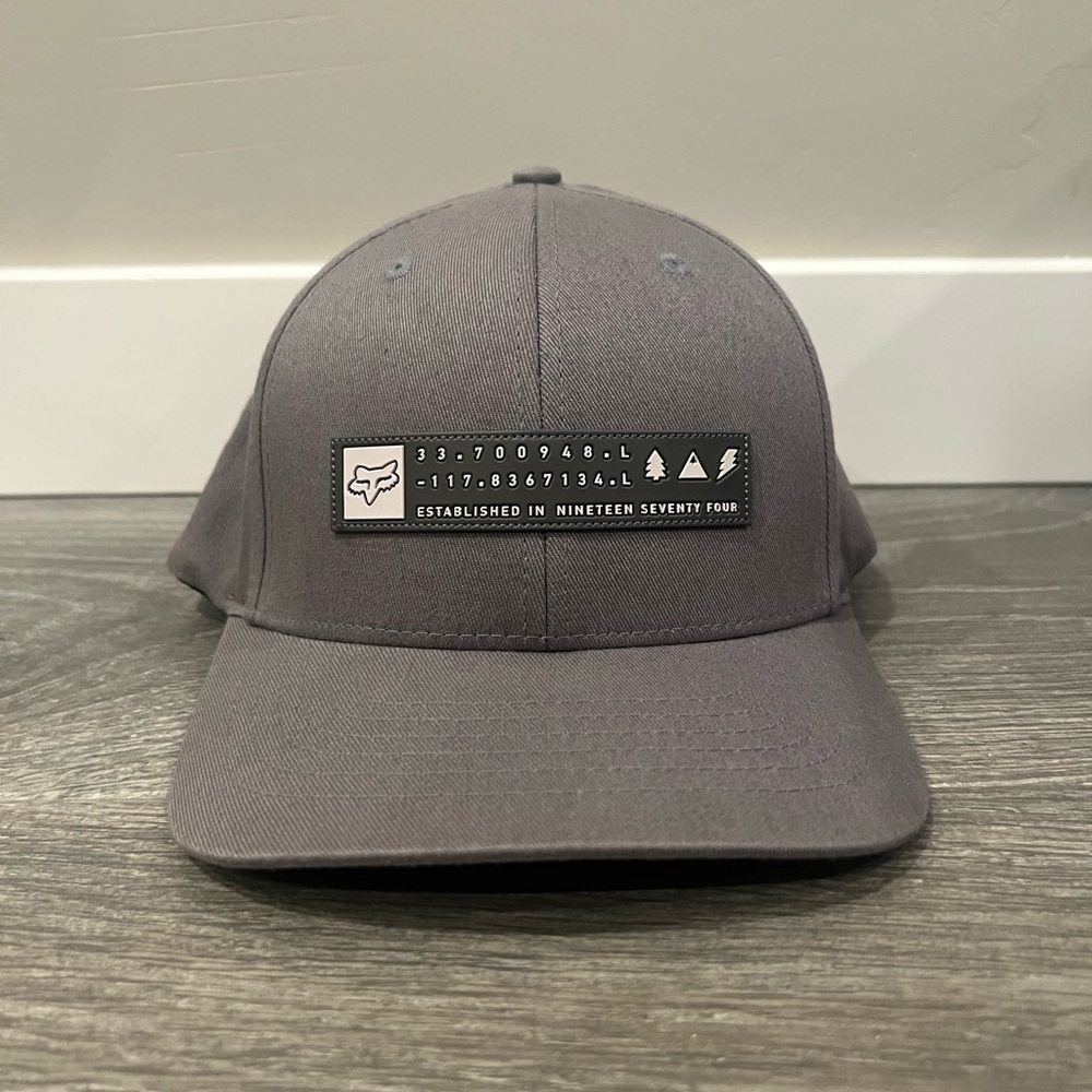 Fox Know No Bounds Hat - Picture 3 of 6